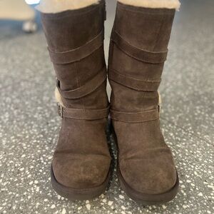 Ugg Women's Brown Suede Boots